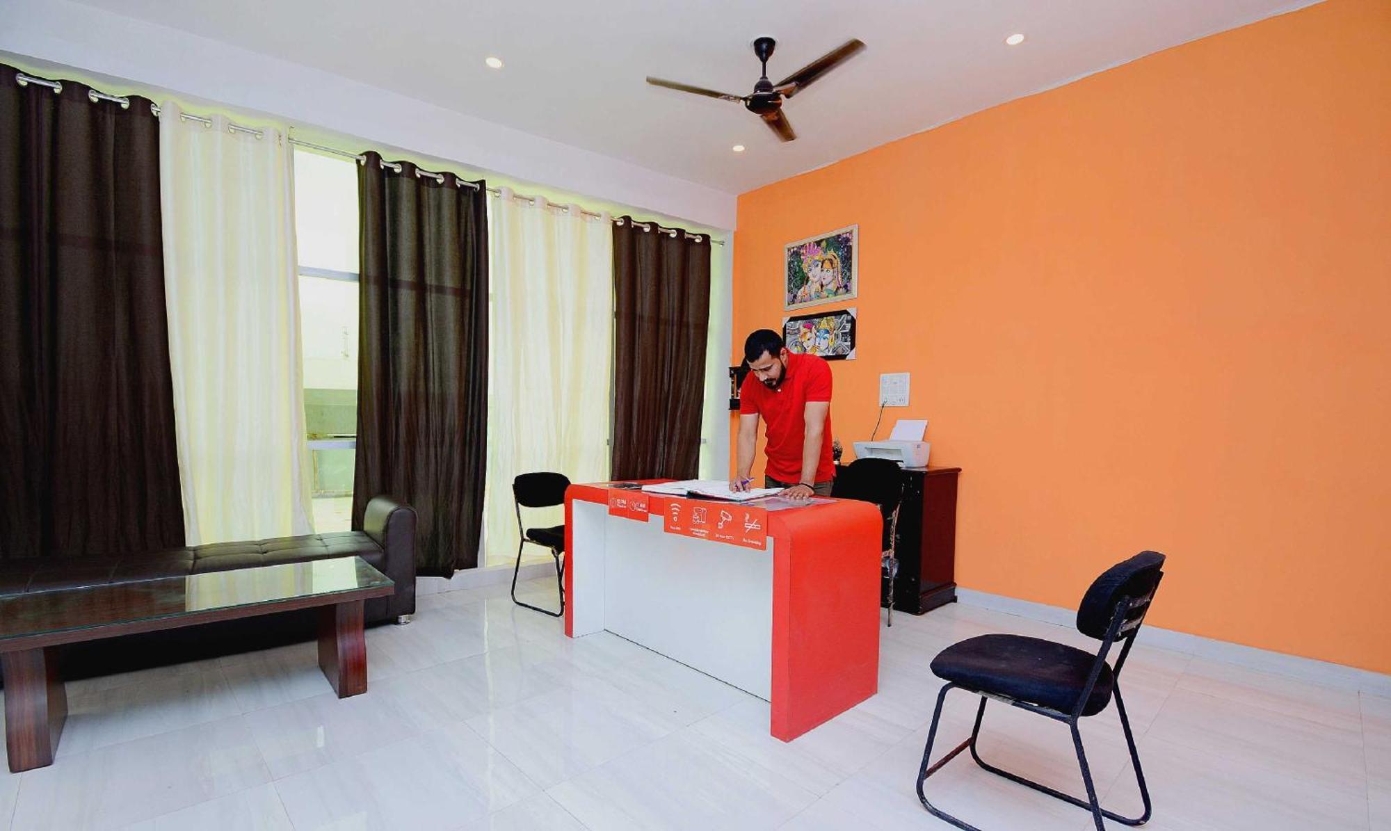 Hotel O Park View Bhiwani Экстерьер фото