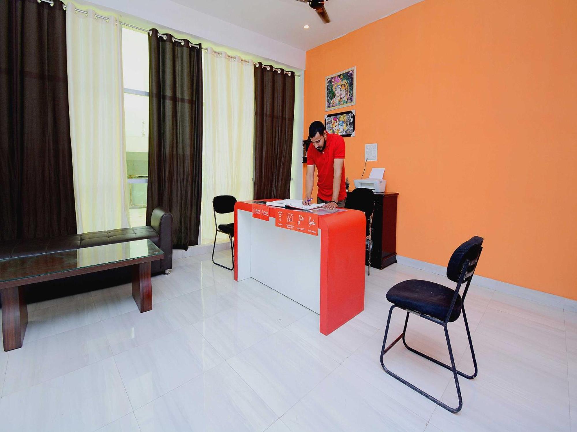 Hotel O Park View Bhiwani Экстерьер фото