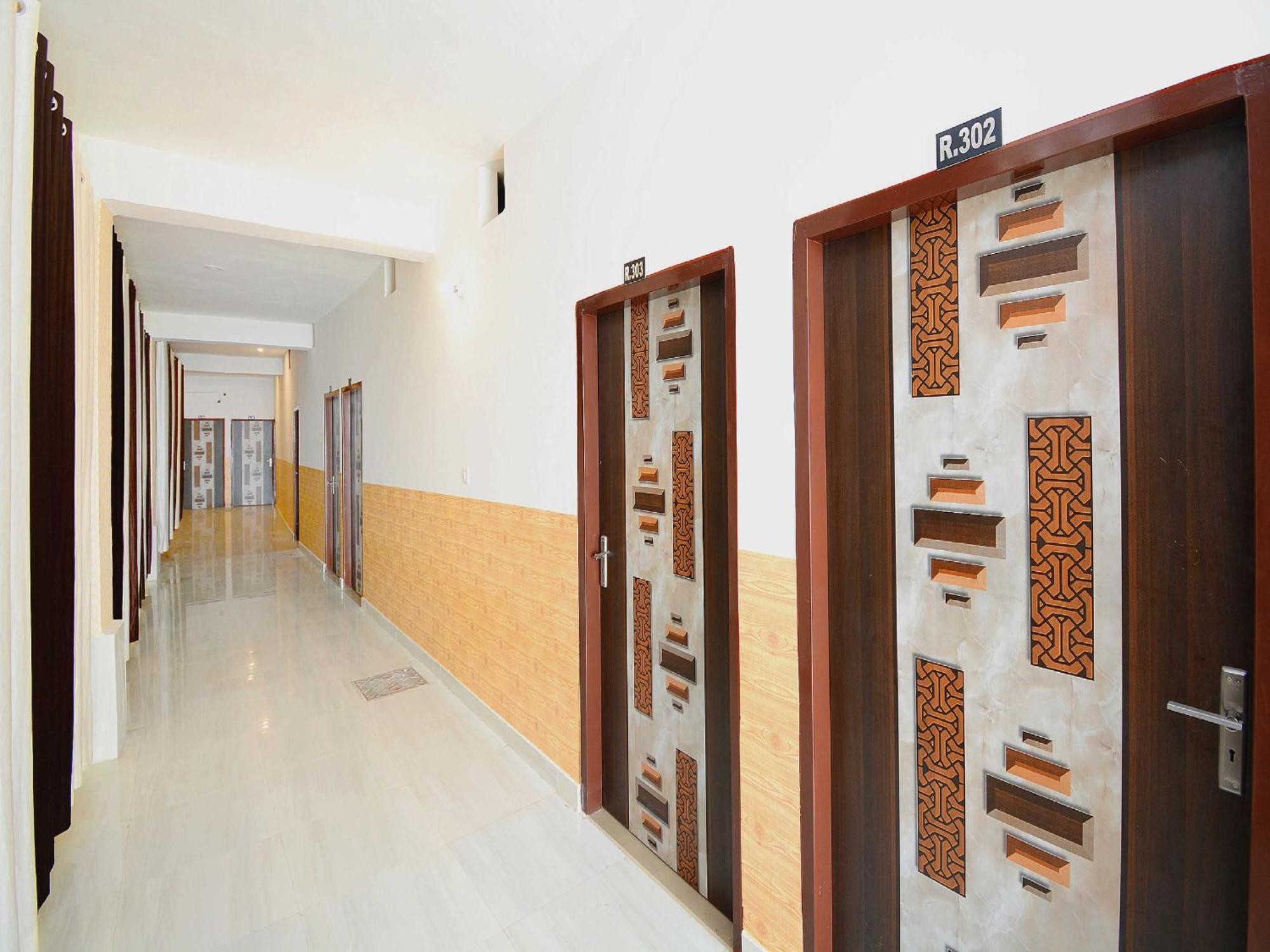 Hotel O Park View Bhiwani Экстерьер фото
